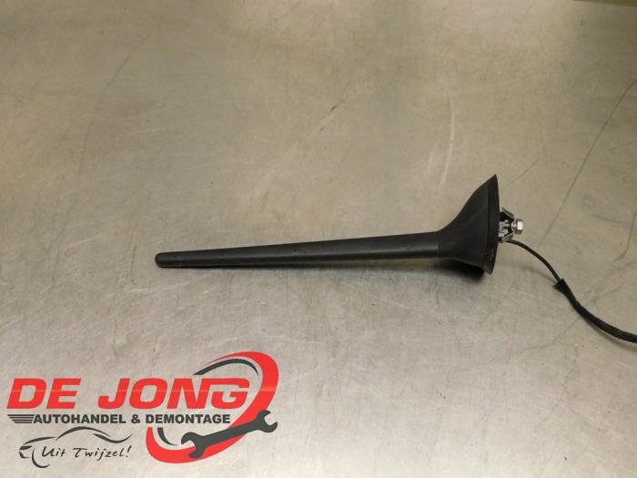 Używane Antena Fiat 500 (312) 0.9 TwinAir 80 Cena € 25,00 Procedura marży oferowane przez Autodemontagebedrijf de Jong