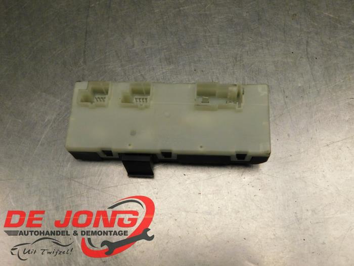 Używane Modul silnika tylnej klapy BMW X6 (F16) M50d 3.0 24V Cena € 54,99 Procedura marży oferowane przez Autodemontagebedrijf de Jong