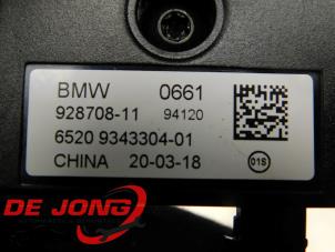 Antenn från en BMW X6 (F16) M50d 3.0 24V 2018