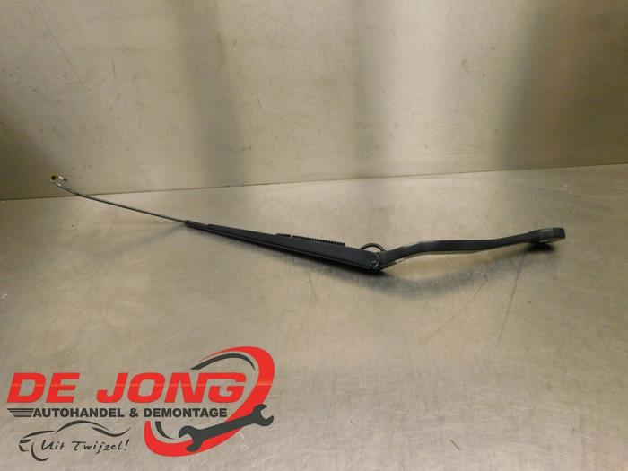 Windshield wiper blade