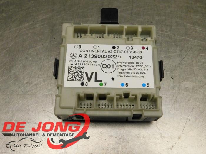 Używane Modul centralnego zamka Mercedes C (W205) C-180d 1.6 Turbo 16V Cena € 18,99 Procedura marży oferowane przez Autodemontagebedrijf de Jong
