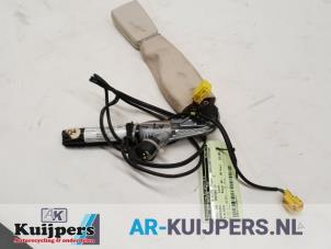Used Front seatbelt buckle, left Mercedes S (W220) 3.7 S-350 V6 18V Price € 20,00 Margin scheme offered by Autorecycling Kuijpers