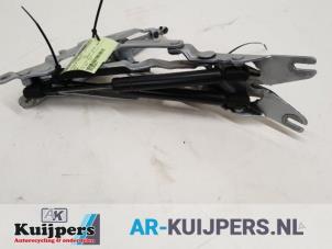 Used Tailgate hinge Audi A6 (C5) 2.5 TDI V6 24V Price € 20,00 Margin scheme offered by Autorecycling Kuijpers