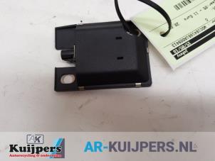 Used Bluetooth antenna Mercedes ML II (164/4JG) 3.5 350 4-Matic V6 24V Price € 20,00 Margin scheme offered by Autorecycling Kuijpers