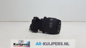 Used Steering wheel mounted radio control Renault Megane III Coupe (DZ) 1.9 dCi Price € 20,00 Margin scheme offered by Autorecycling Kuijpers