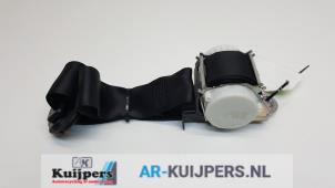 Used Front seatbelt, right BMW 3 serie (E92) 330d 24V Price € 25,00 Margin scheme offered by Autorecycling Kuijpers