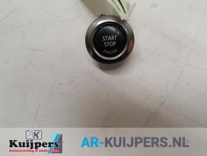 Gebrauchte Start/Stopp Schalter BMW 3 serie (E92) 330d 24V Preis € 10,00 Margenregelung angeboten von Autorecycling Kuijpers