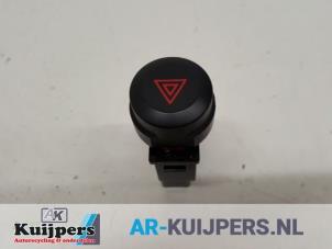 Used Switch Kia Sorento I (JC) 2.5 CRDi 16V Price € 10,00 Margin scheme offered by Autorecycling Kuijpers