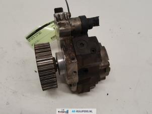 Used Mechanical fuel pump Ford Focus C-Max 1.6 TDCi 16V Price € 65,00 Margin scheme offered by Autorecycling Kuijpers
