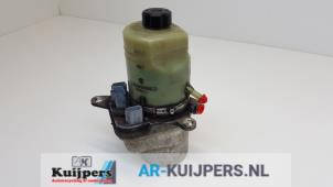 Used Power steering pump Ford Focus C-Max 1.6 TDCi 16V Price € 55,00 Margin scheme offered by Autorecycling Kuijpers
