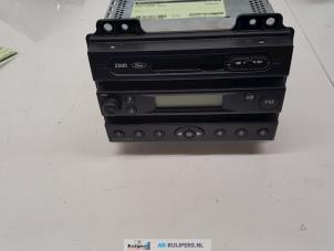 Used Radio/cassette player Ford Fiesta 5 (JD/JH) 1.4 16V Price € 18,00 Margin scheme offered by Autorecycling Kuijpers