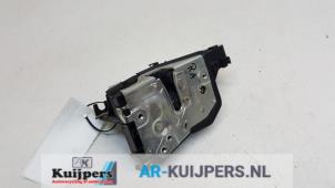 Used Rear door mechanism 4-door, right BMW 3 serie Touring (E46/3) 318i Price € 15,00 Margin scheme offered by Autorecycling Kuijpers