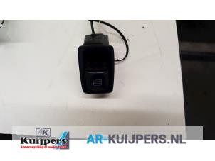 Used Electric window switch Mercedes ML II (164/4JG) 3.0 ML-280 CDI 4-Matic V6 24V Price € 10,00 Margin scheme offered by Autorecycling Kuijpers