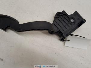 Used Accelerator pedal Opel Corsa D 1.3 CDTi 16V ecoFLEX Price € 15,00 Margin scheme offered by Autorecycling Kuijpers