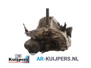 Used Gearbox Renault Clio III Estate/Grandtour (KR) 1.5 dCi 70 Price € 175,00 Margin scheme offered by Autorecycling Kuijpers
