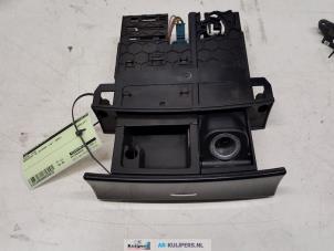 Used Front ashtray Mercedes ML II (164/4JG) 3.0 ML-320 CDI 4-Matic V6 24V Price € 29,00 Margin scheme offered by Autorecycling Kuijpers
