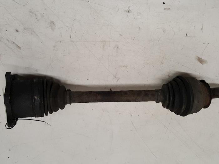 Drive shaft, rear left from a Nissan Pathfinder (R51) 2.5 dCi 16V 4x4 2005