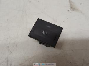 Used Air conditioning switch Ford Transit Connect 1.8 TDCi 75 Price € 10,00 Margin scheme offered by Autorecycling Kuijpers