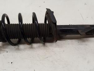 Used Fronts shock absorber, left Ford C-Max (DM2) 2.0 TDCi 16V Price € 25,00 Margin scheme offered by Autorecycling Kuijpers