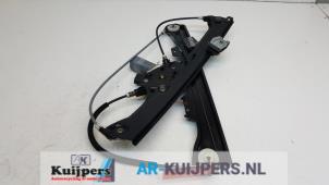 Used Window mechanism 4-door, front right BMW 5 serie (E60) 530d 24V Price € 30,00 Margin scheme offered by Autorecycling Kuijpers