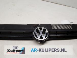 Gebrauchte Grill Volkswagen Golf IV (1J1) 1.6 16V Preis € 10,00 Margenregelung angeboten von Autorecycling Kuijpers