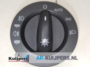 Used Light switch Audi Q7 (4LB) 3.0 TDI V6 24V Price € 37,00 Margin scheme offered by Autorecycling Kuijpers