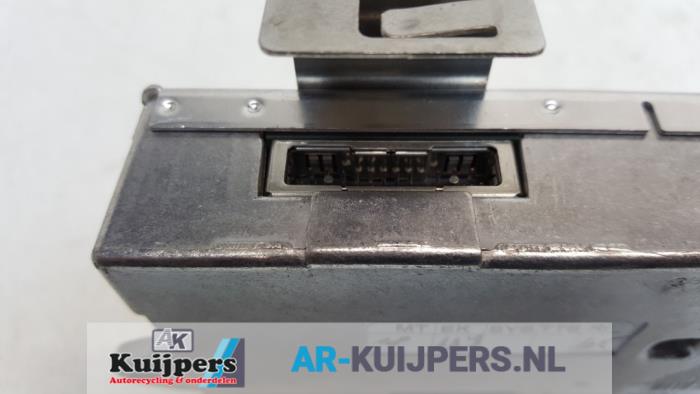 Modul Bluetooth z Audi Q7 (4LB) 3.0 TDI V6 24V 2009