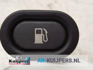 Used Tank cap cover switch Saab 9-5 Estate (YS3E) 2.3t 16V Price € 10,00 Margin scheme offered by Autorecycling Kuijpers