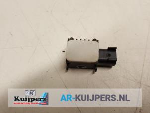 Used Airbag sensor Ford Focus C-Max 1.8 16V Price € 15,00 Margin scheme offered by Autorecycling Kuijpers