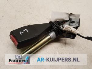 Used Seatbelt tensioner, left Renault Clio II (BB/CB) 1.6 16V Price € 25,00 Margin scheme offered by Autorecycling Kuijpers