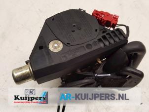 Used Front seatbelt, left Smart Fortwo Coupé (450.3) 0.8 CDI Price € 40,00 Margin scheme offered by Autorecycling Kuijpers