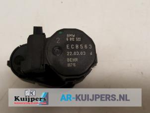 Used Heater valve motor BMW 3 serie Touring (E46/3) 318d 16V Price € 12,00 Margin scheme offered by Autorecycling Kuijpers