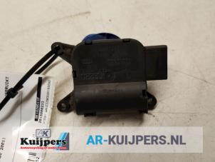 Used Heater valve motor Audi A4 Quattro (B6) 2.5 TDI V6 24V Price € 15,00 Margin scheme offered by Autorecycling Kuijpers