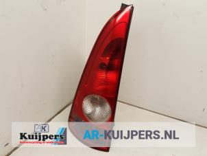 Used Taillight, left Renault Espace (JK) 3.0 dCi V6 24V Price € 20,00 Margin scheme offered by Autorecycling Kuijpers