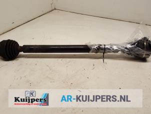 Used Front drive shaft, right Volkswagen Golf V (1K1) 1.9 TDI Price € 50,00 Margin scheme offered by Autorecycling Kuijpers