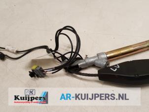 Used Seatbelt tensioner, left Renault Clio II (BB/CB) 1.6 16V Price € 22,00 Margin scheme offered by Autorecycling Kuijpers