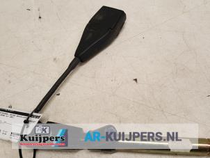 Used Front seatbelt buckle, right Renault Laguna II Grandtour (KG) 1.8 16V Price € 25,00 Margin scheme offered by Autorecycling Kuijpers
