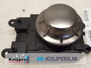 Used I-Drive knob BMW 5 serie (E60) 525d 24V Price € 75,00 Margin scheme offered by Autorecycling Kuijpers