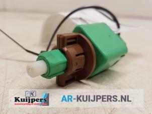 Used Brake light switch Toyota Yaris II (P9) 1.33 16V Dual VVT-I Price € 10,00 Margin scheme offered by Autorecycling Kuijpers