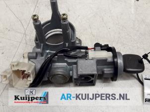 Used Ignition lock + key Daihatsu Cuore (L251/271/276) 1.0 12V DVVT Price € 25,00 Margin scheme offered by Autorecycling Kuijpers