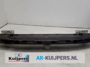 Usagé Traverse inférieure Citroen C4 Picasso (UD/UE/UF) 1.6 16V VTi 120 Prix € 35,00 Règlement à la marge proposé par Autorecycling Kuijpers