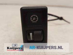 Used Cockpit dimmer Mazda 6 (GG12/82) 1.8i 16V Price € 9,00 Margin scheme offered by Autorecycling Kuijpers