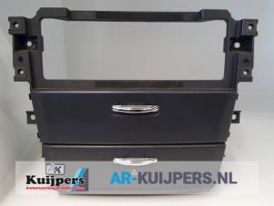 Used Front ashtray Kia Sorento I (JC) 2.5 CRDi 16V VGT Price € 30,00 Margin scheme offered by Autorecycling Kuijpers