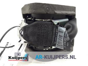 Used Rear seatbelt, right Audi A4 Quattro (B8) 3.2 FSI V6 24V Price € 20,00 Margin scheme offered by Autorecycling Kuijpers