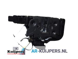 Used Rear door mechanism 4-door, right Ford Focus C-Max 1.8 16V Price € 30,00 Margin scheme offered by Autorecycling Kuijpers