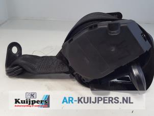 Used Rear seatbelt, left Volkswagen Fox (5Z) 1.2 Kat. Price € 15,00 Margin scheme offered by Autorecycling Kuijpers