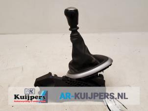 Used Gear stick Nissan Qashqai (J10) 2.0 dCi 4x4 Price € 45,00 Margin scheme offered by Autorecycling Kuijpers