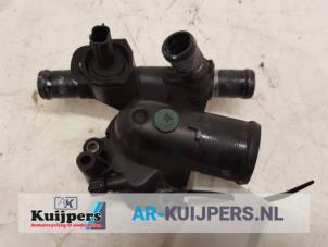 Used Thermostat housing Nissan Qashqai (J10) 2.0 dCi 4x4 Price € 15,00 Margin scheme offered by Autorecycling Kuijpers