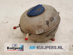 Used Expansion vessel Volkswagen Transporter T5 2.5 TDi 4Motion Price € 16,00 Margin scheme offered by Autorecycling Kuijpers