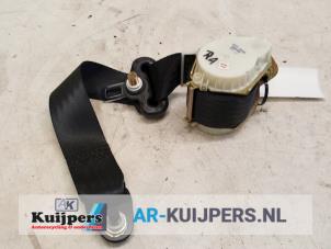 Used Rear seatbelt, right Fiat Stilo (192A/B) 1.4 16V Price € 15,00 Margin scheme offered by Autorecycling Kuijpers